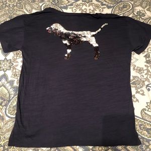 PINK short sleeve top with sequin dog size L - EUC